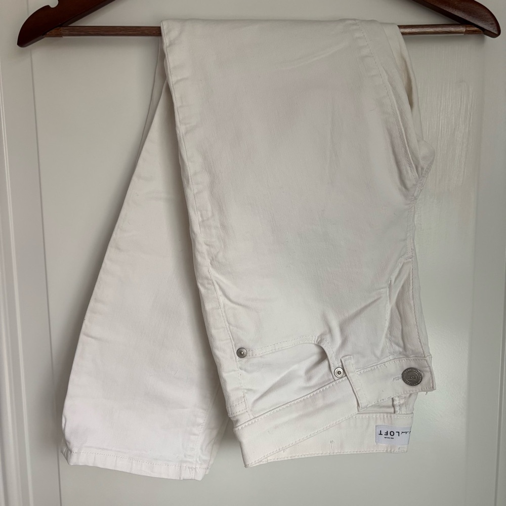 {Loft} White Skinny Crop